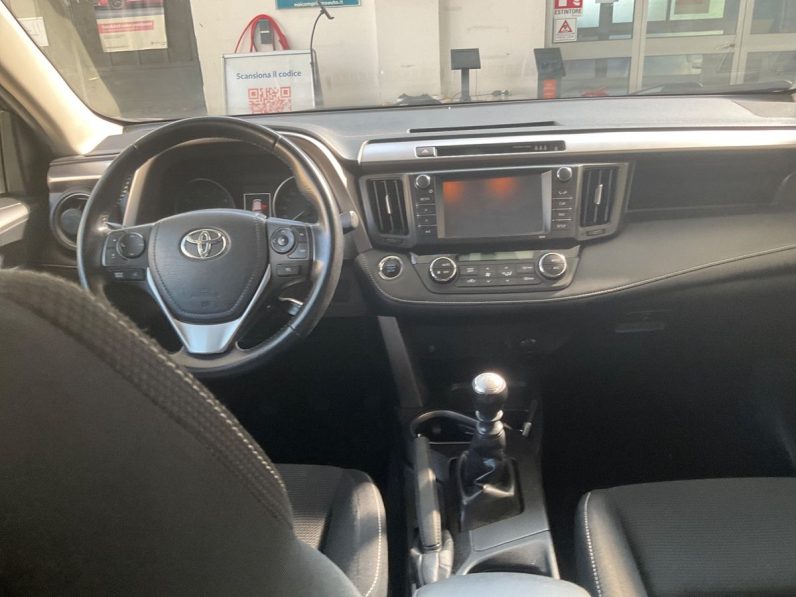 
								Mitsubishi Outlander 2.4 4WD Plug-In Hybrid Diamant+ full									