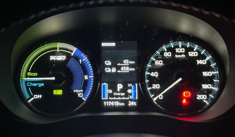 
								Mitsubishi Outlander 2.4 4WD Plug-In Hybrid Diamant+ full									