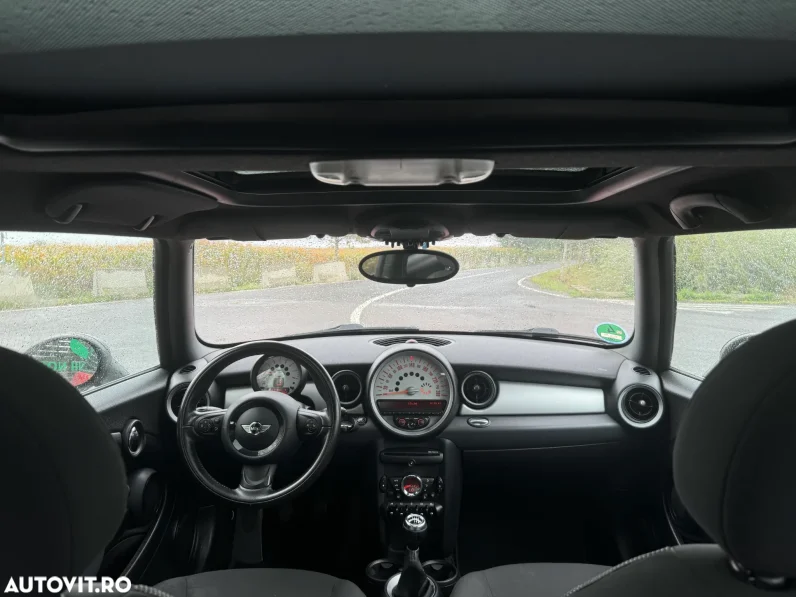 
								Mini One 1.6 Benzina 2011 full									