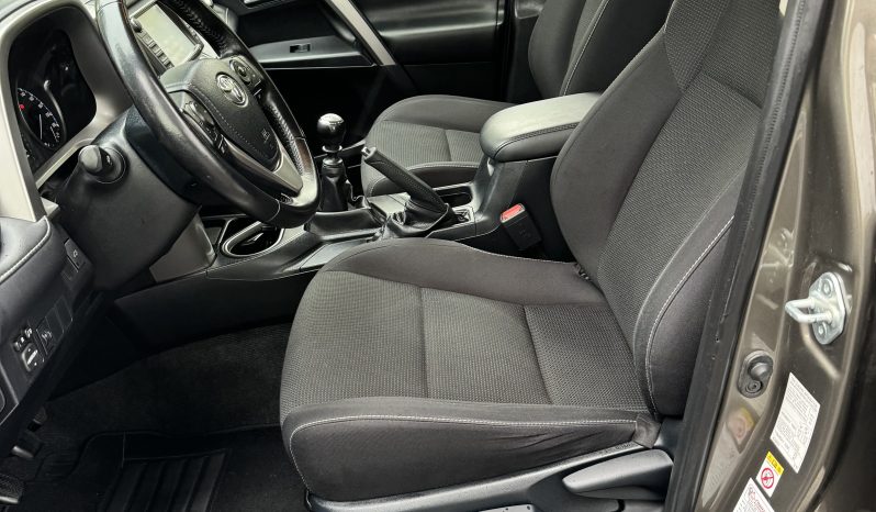 
								Toyota RAV4 2.0 D-4D 2WD Active  2016 full									