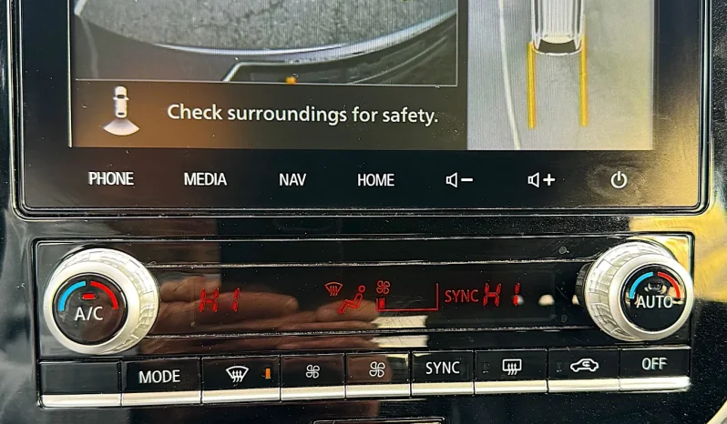 
								Mitsubishi Outlander 2.4 4WD Plug-In Hybrid Top full									